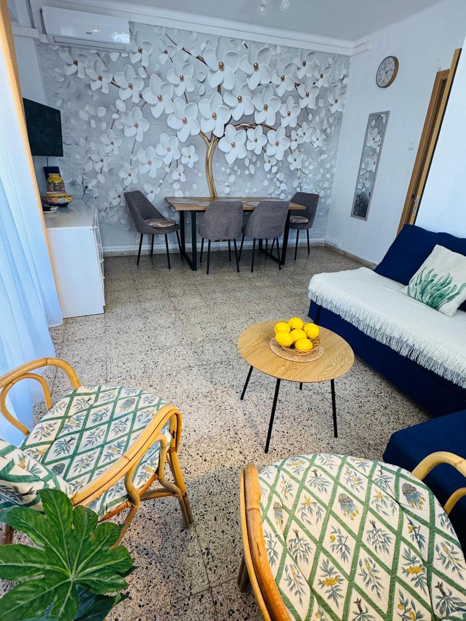 Lovely Family Apartment 2 Min. From The Beach Playa de Gandia Εξωτερικό φωτογραφία